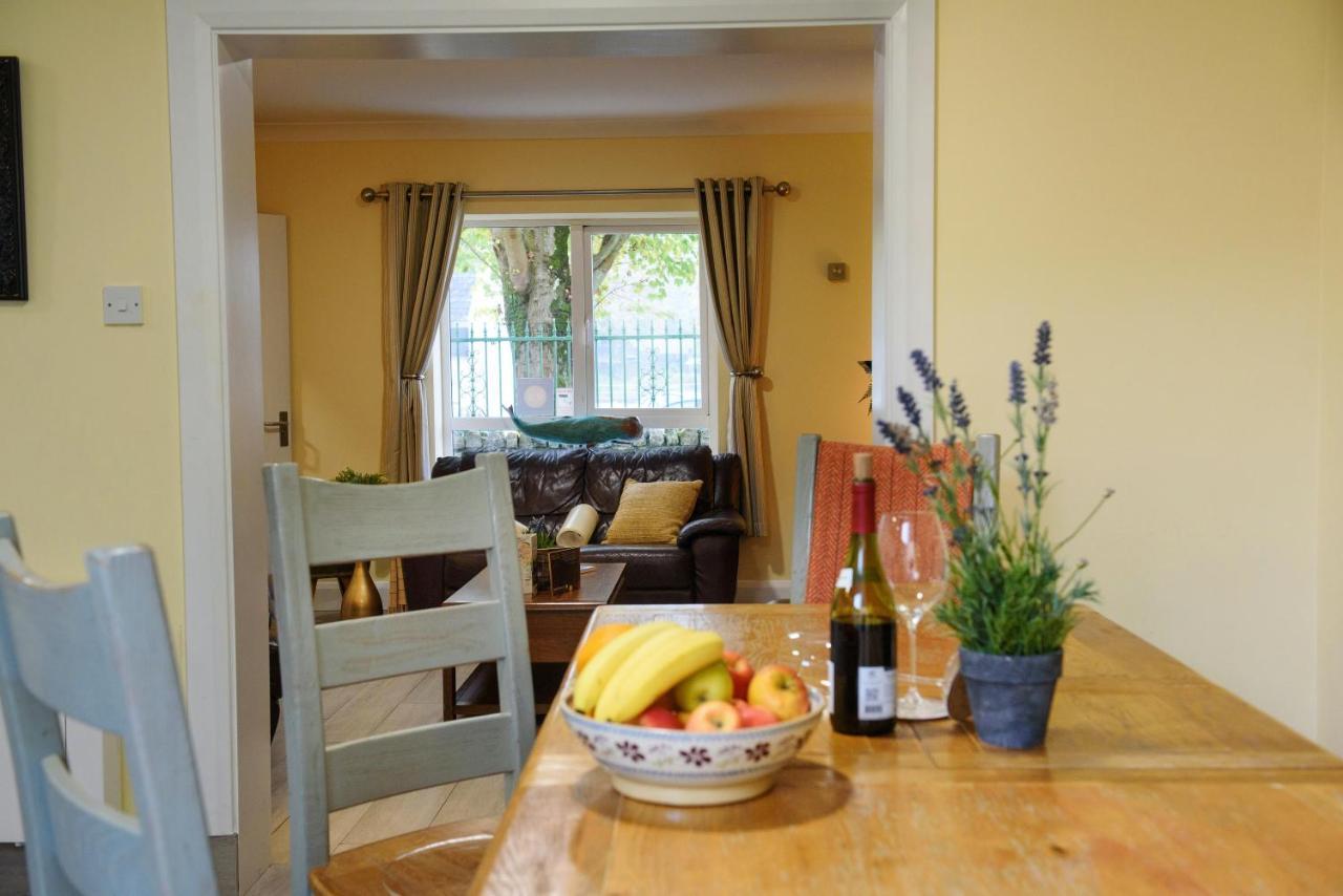 Waterfront Self Catering Houses Carrick on Shannon Eksteriør bilde