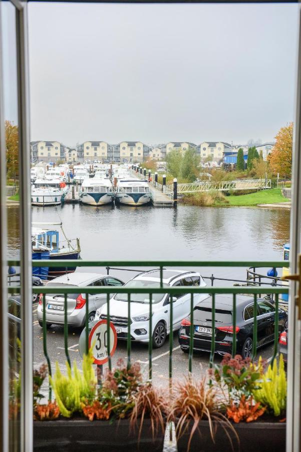 Waterfront Self Catering Houses Carrick on Shannon Eksteriør bilde