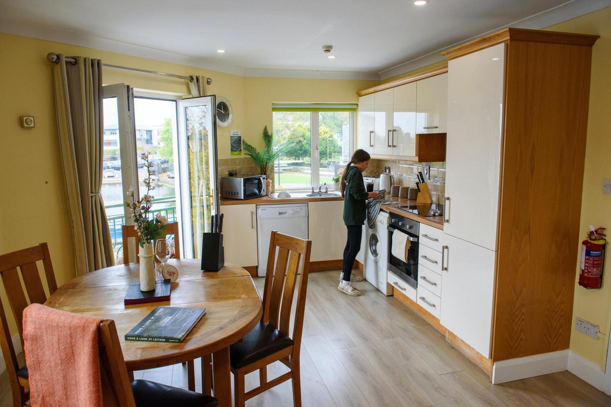 Waterfront Self Catering Houses Carrick on Shannon Eksteriør bilde